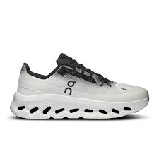 On Cloud Canada | Explore Lightweight Performance Footwear